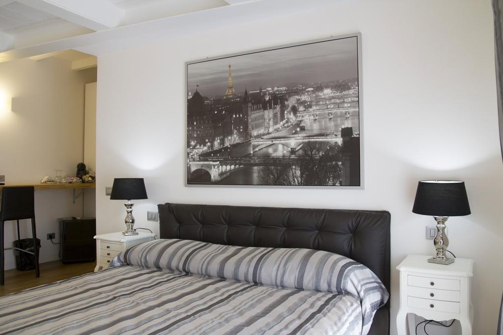B&B Lame 57 Bologna Phòng bức ảnh